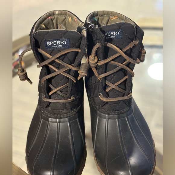 SPERRY Top-Sider Saltwater Duck boots, women’s size 6. Excellent pre-owned. - Picture 2 of 12